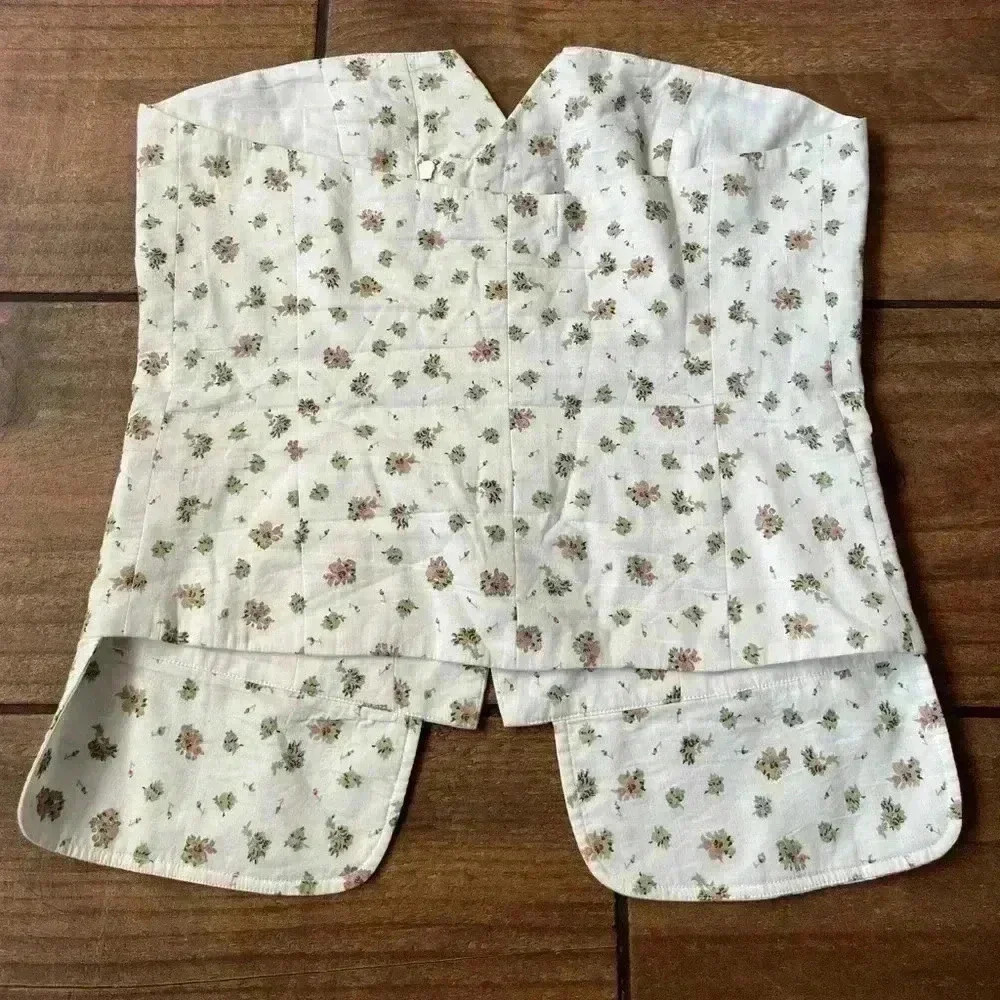 NWOT LAVEER bustier floral top small - Picture 2 of 5